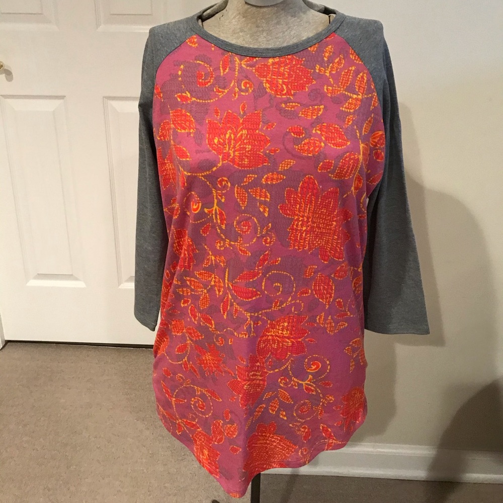 Like new Lularoe Randy Sz small